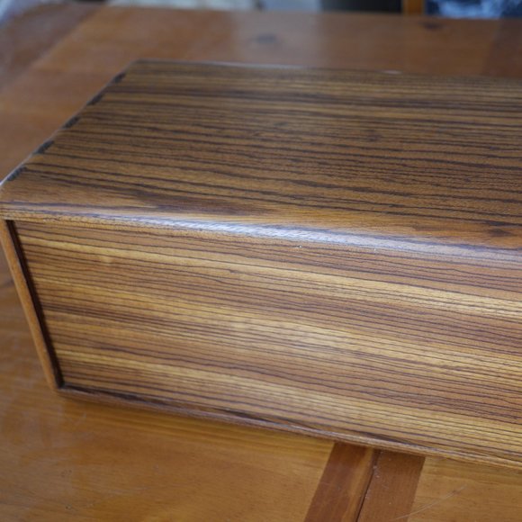 Meet your Posher, Kate - Picture 10 of 13